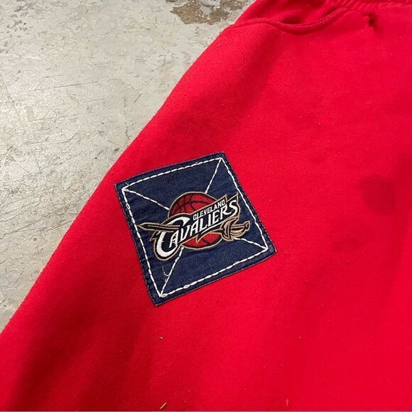 NBA Basketball Team Patch Red Sweatpants Size XL - Picture 2 of 10